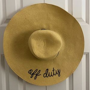 NEW Straw hat-cute fit!